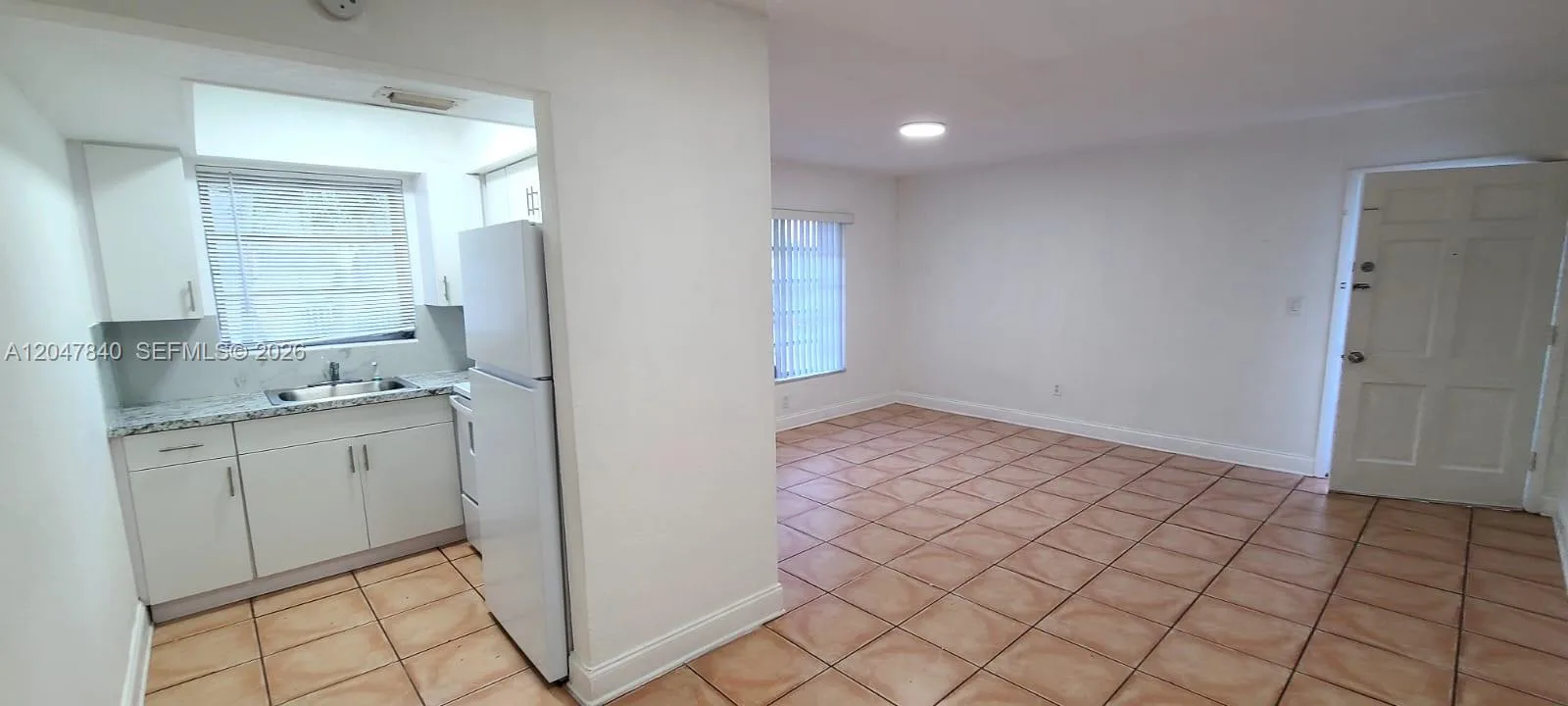 7851 Dunham Blvd # 12, Miami, FL 33138