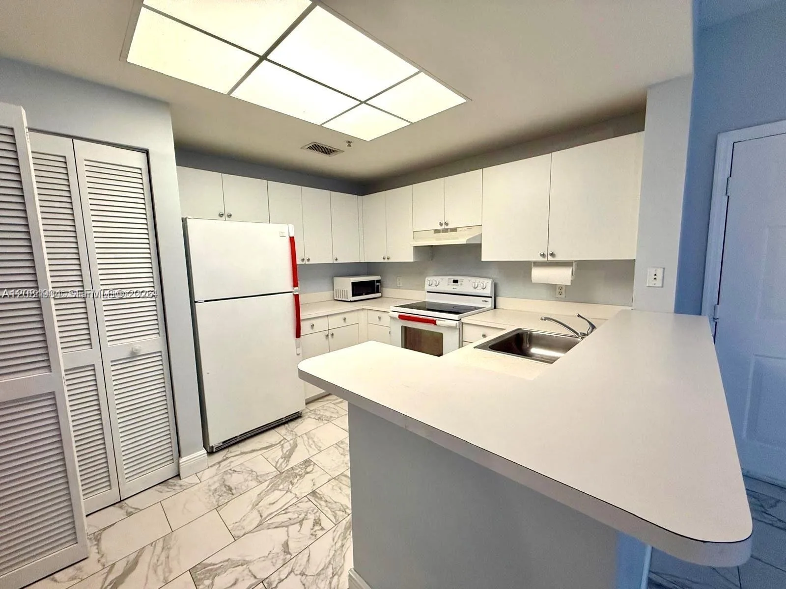 2015 SE 10th Ave # 127, Fort Lauderdale, FL 33316
