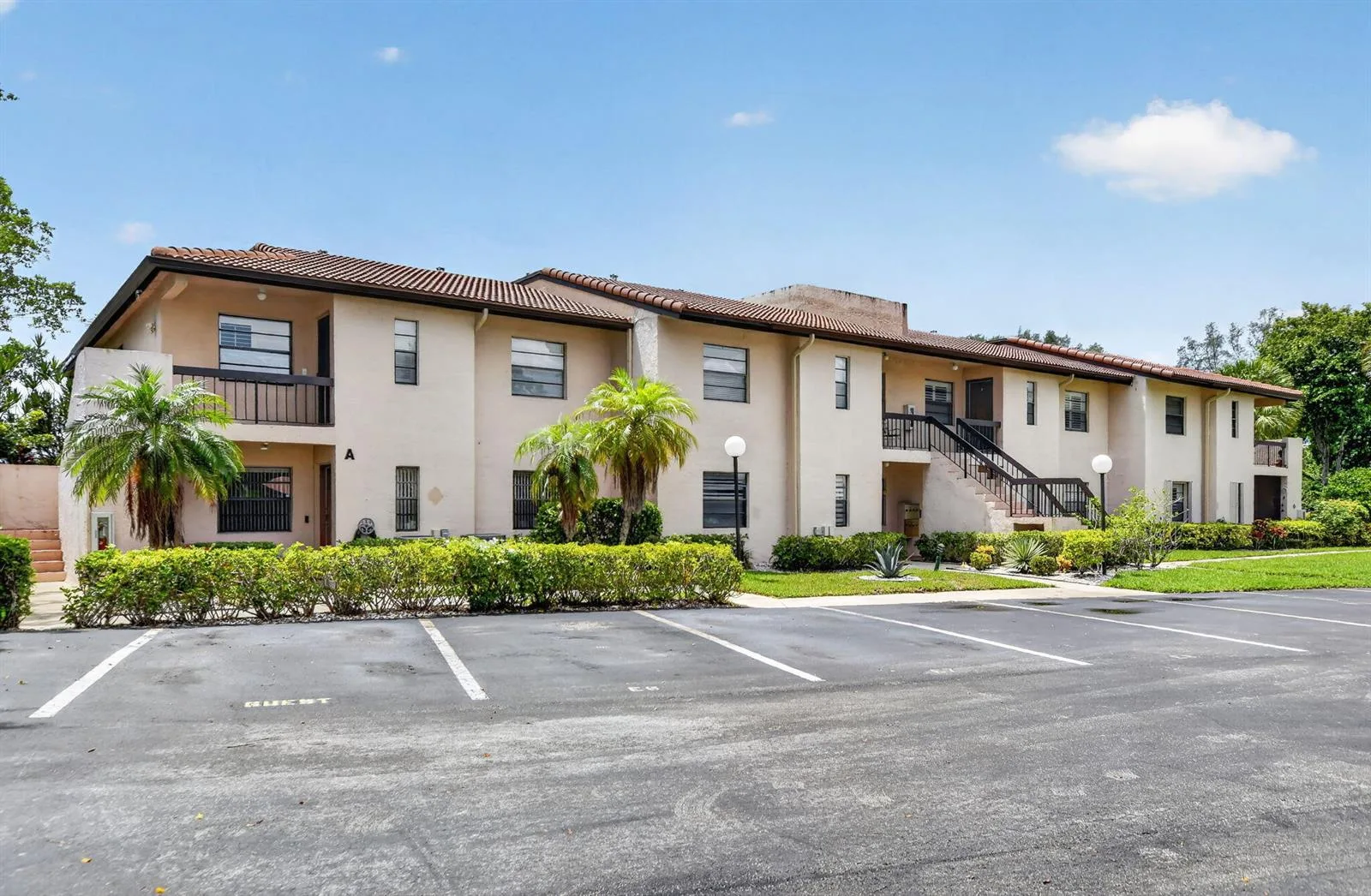 9287 VISTA DEL LAGO # 13 D, Boca Raton, FL 33428
