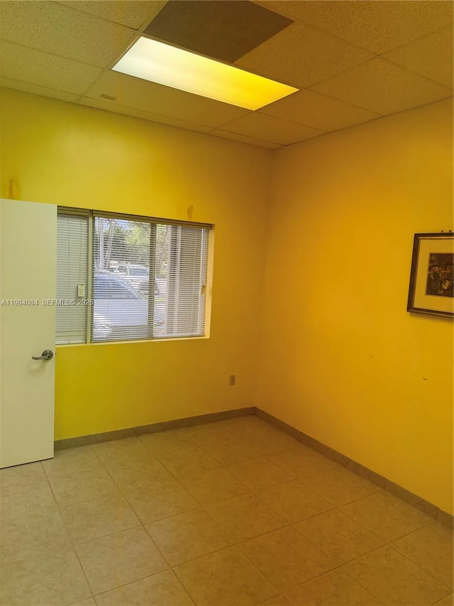 4700 W Prospect Rd, Fort Lauderdale, FL 33309 photo 4