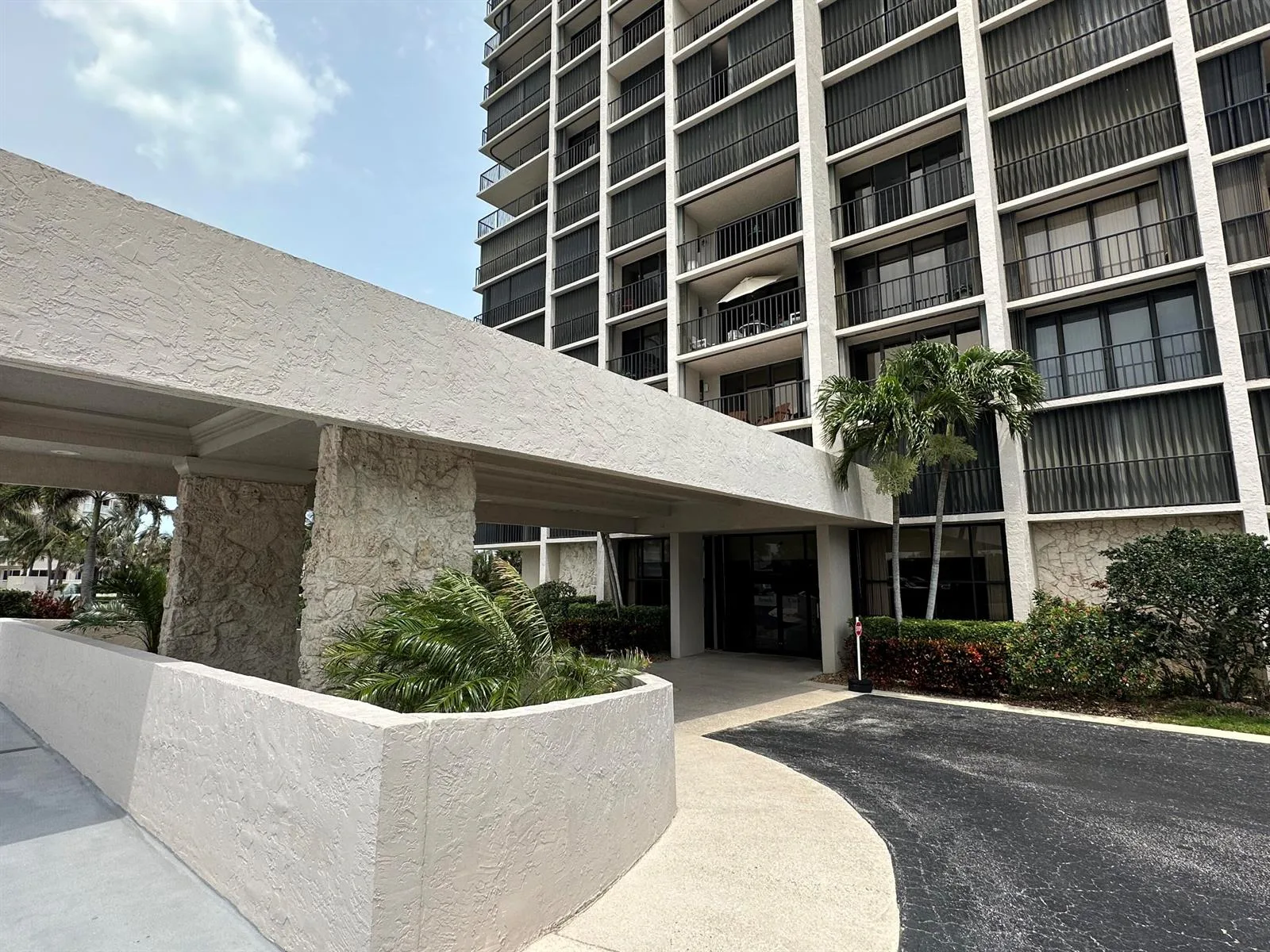 5047 N Highway A1a # Ph-2, Hutchinson Island, FL 34949