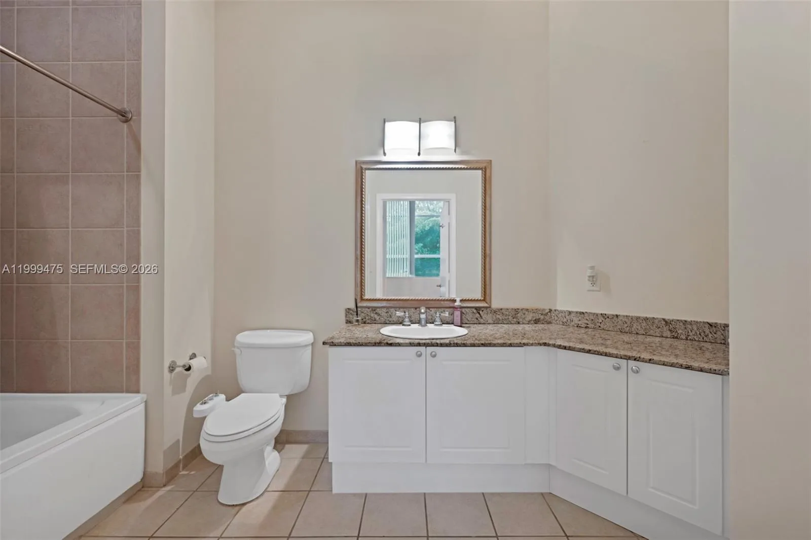 19501 W Country Club Dr # 208, Aventura, FL 33180 photo 12