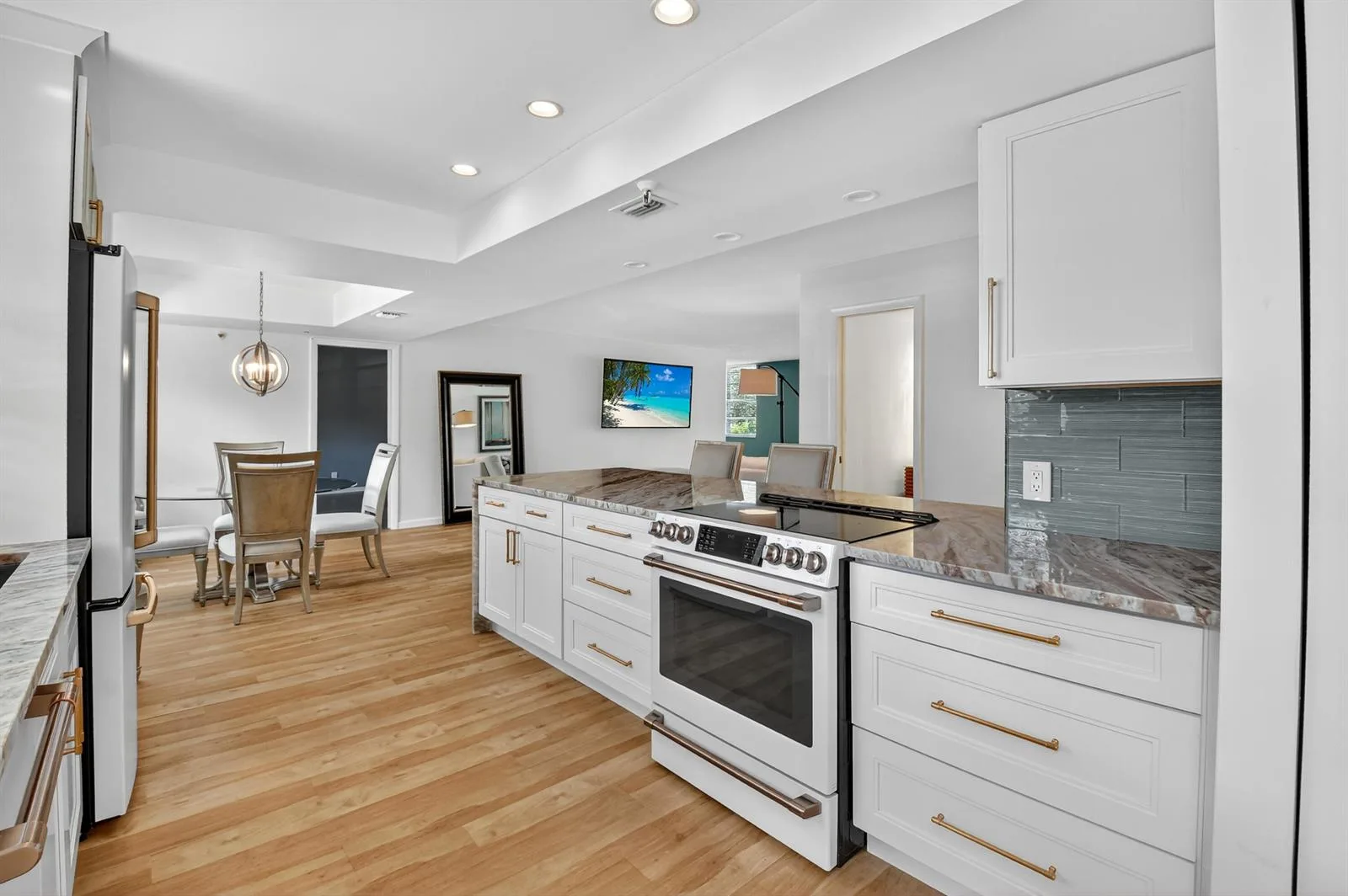 5340 NW 2nd Avenue # 220, Boca Raton, FL 33487