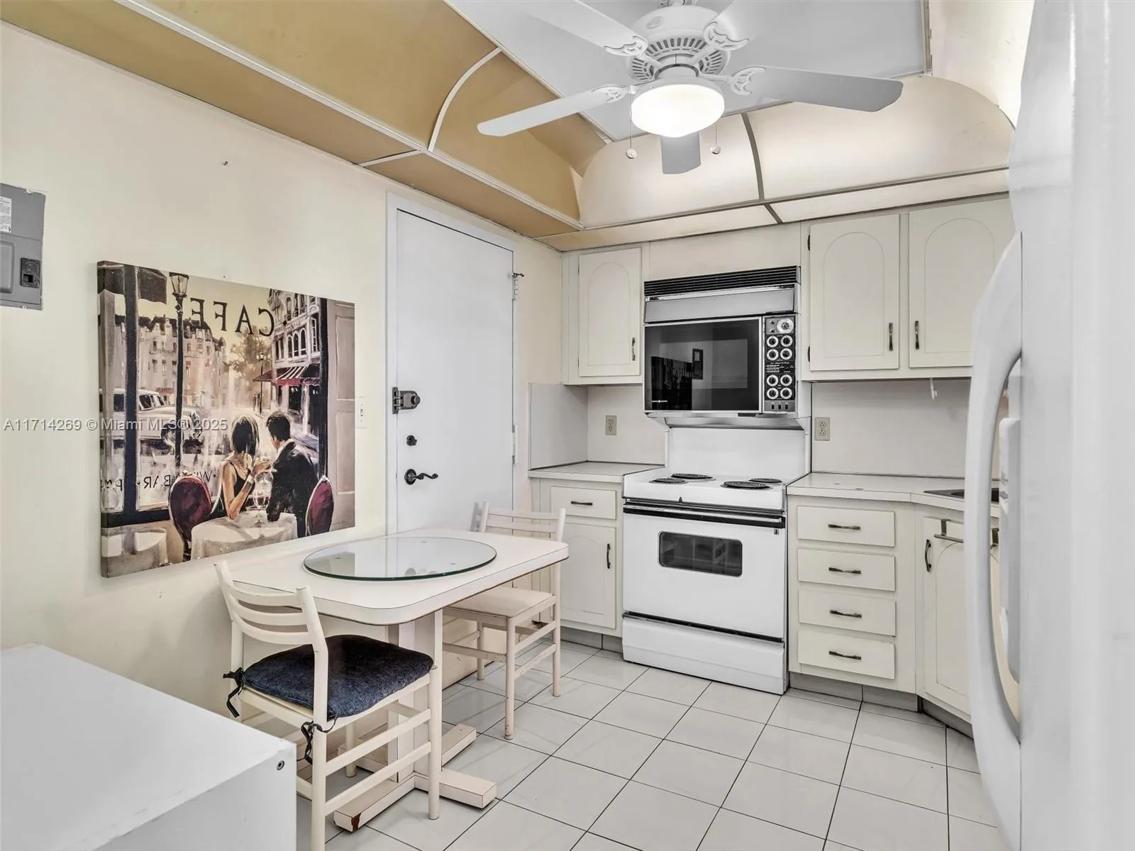 1865 S Ocean Dr # 10B, Hallandale Beach, FL 33009 photo 8