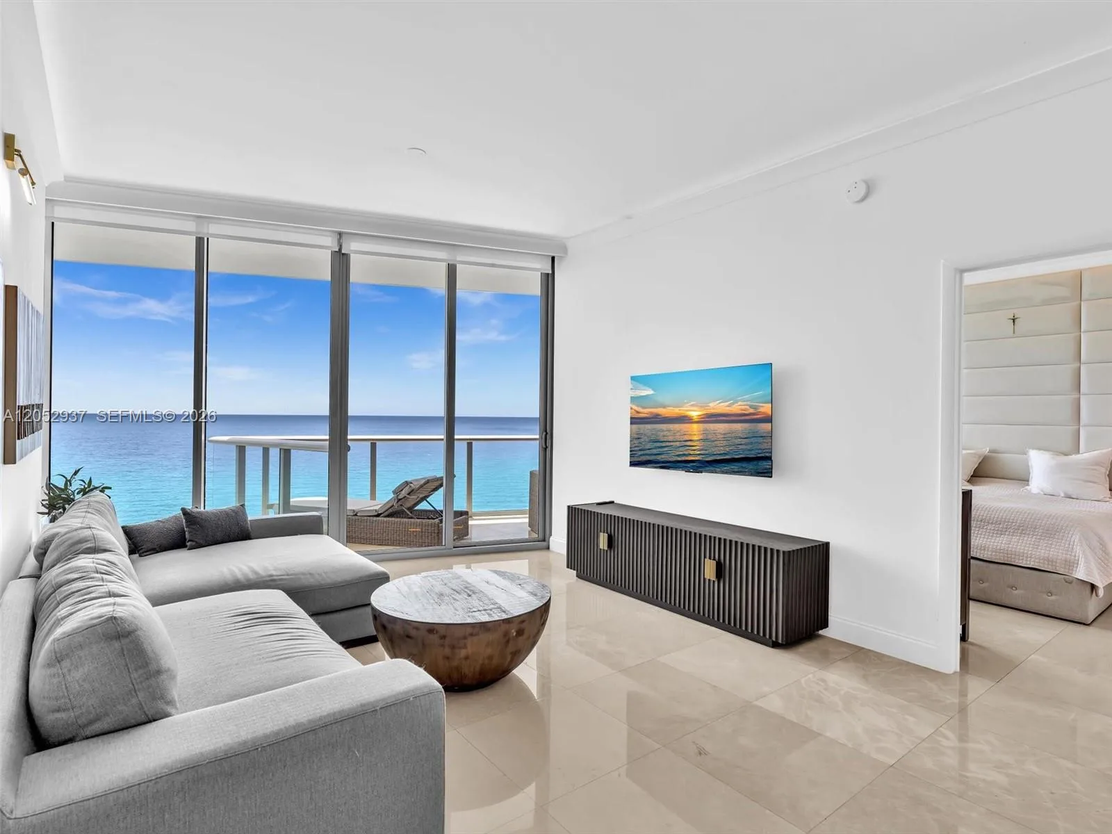 17001 Collins Ave # 2106, Sunny Isles Beach, FL 33160