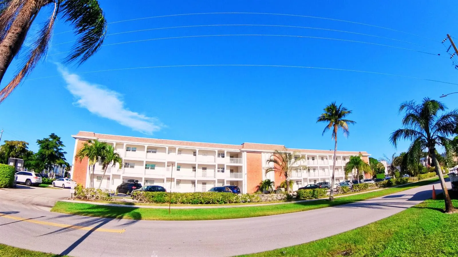 236 CASTLEWOOD Drive # 202, North Palm Beach, FL 33408 photo 2
