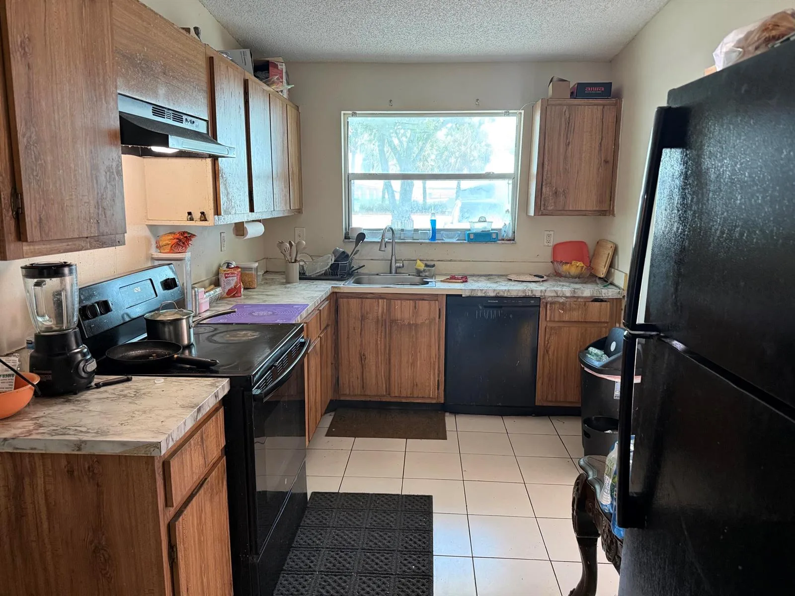 7824 PEMBROKE Road, Miramar, FL 33023 photo 2