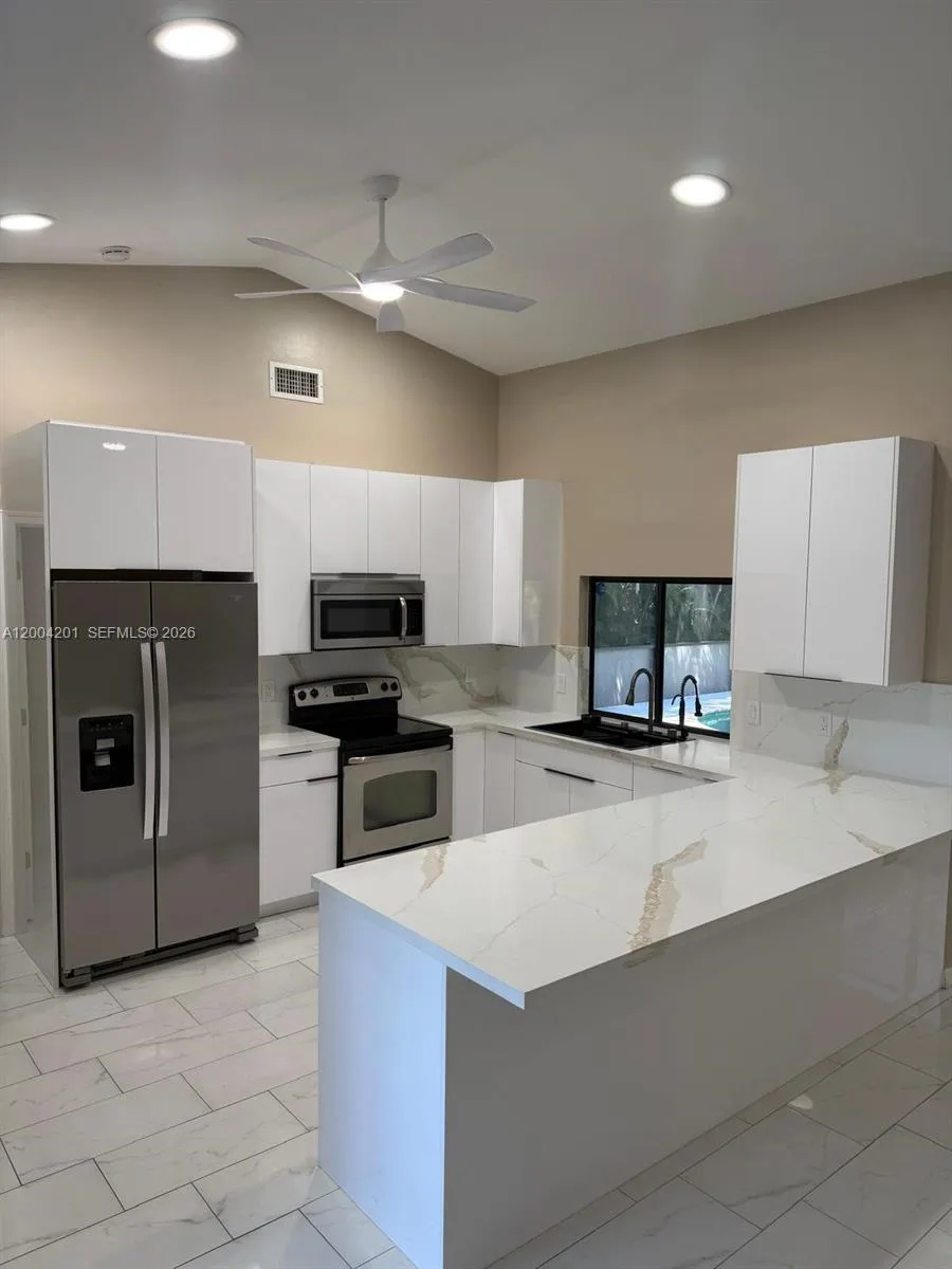 1325 SW 28th, Cape Coral, FL 33914 photo 4