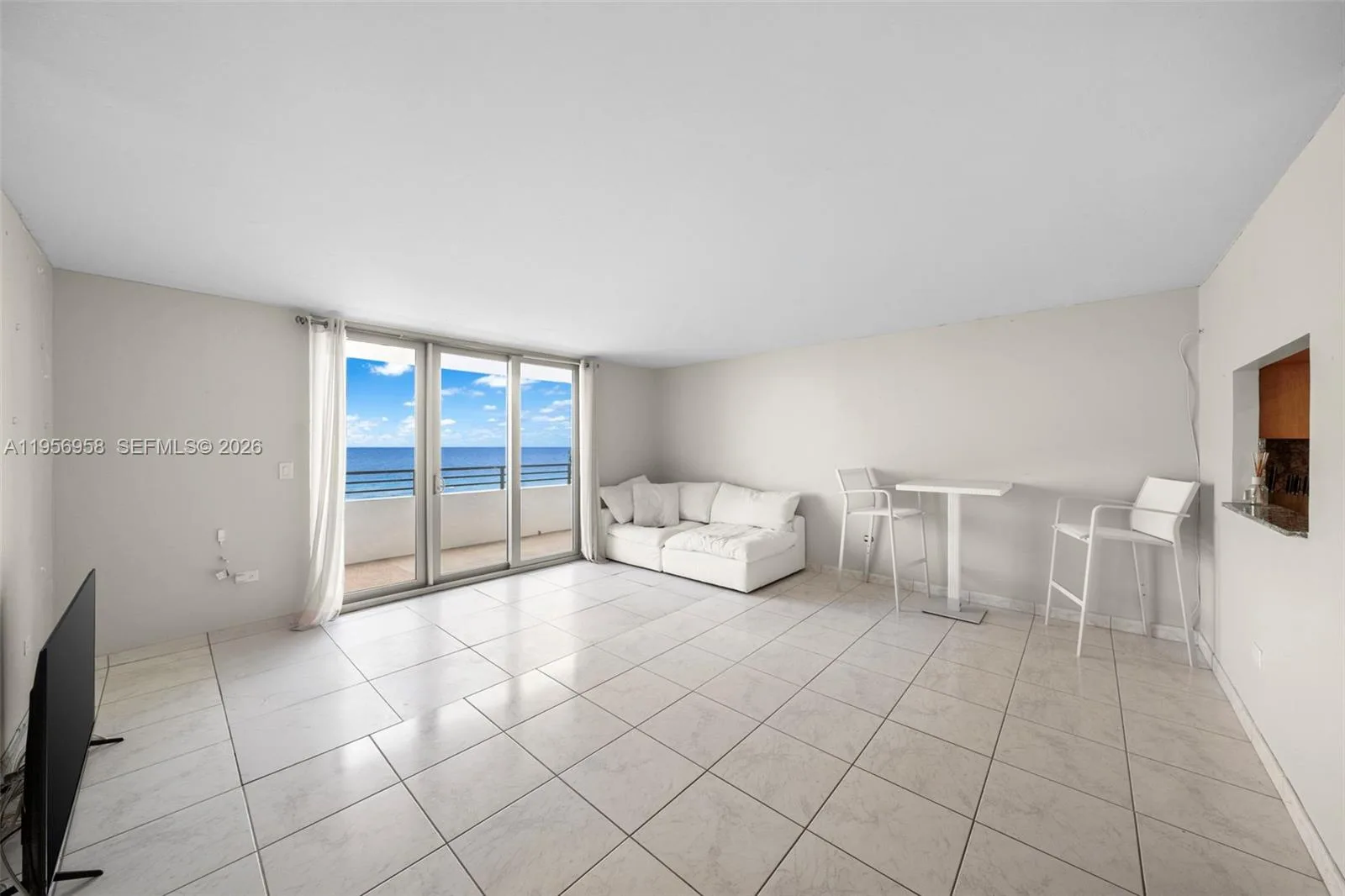 5555 Collins Ave # 6E, Miami Beach, FL 33140 photo 3