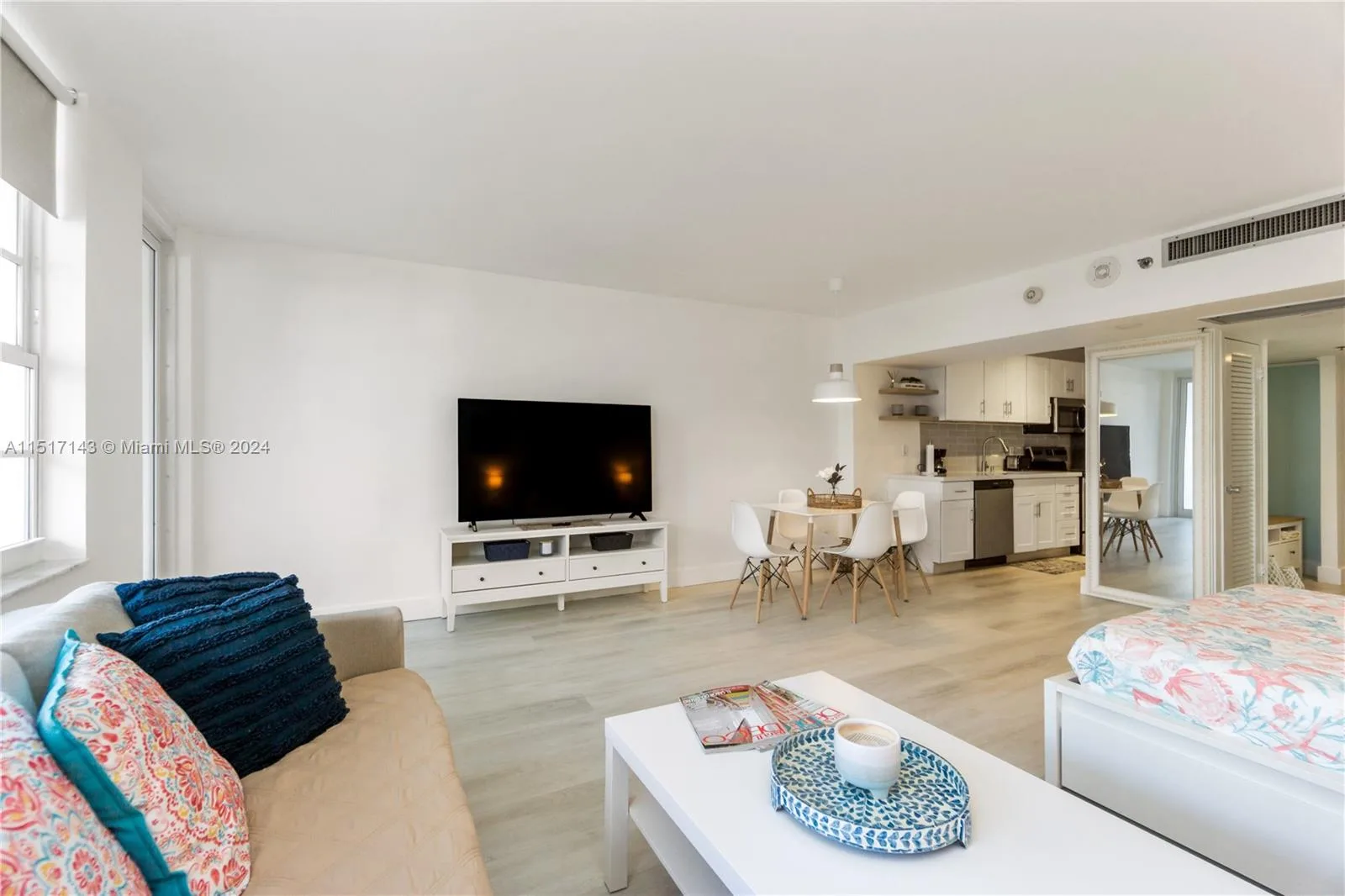 100 Lincoln Rd # 312, Miami Beach, FL 33139 photo 4