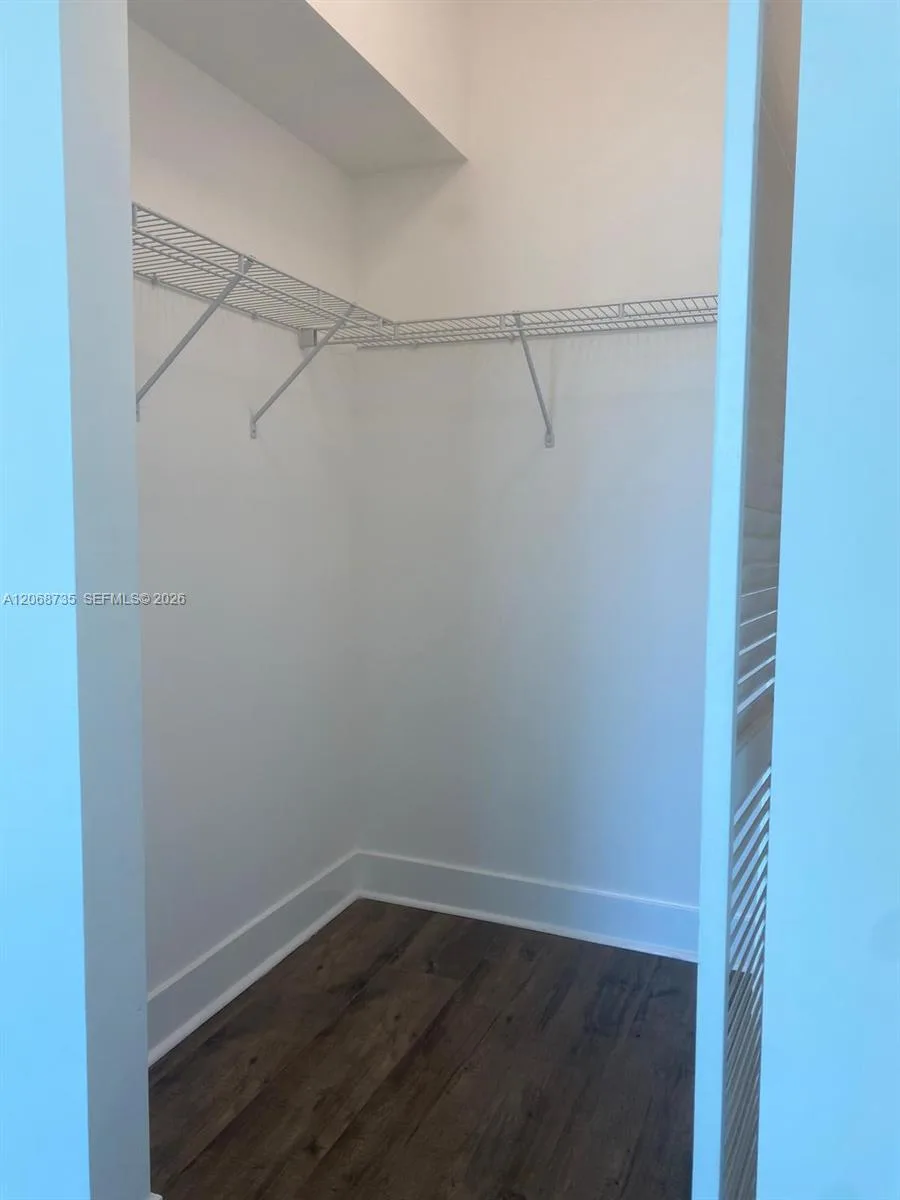 951 Brickell Ave # 1210, Miami, FL 33131 photo 6