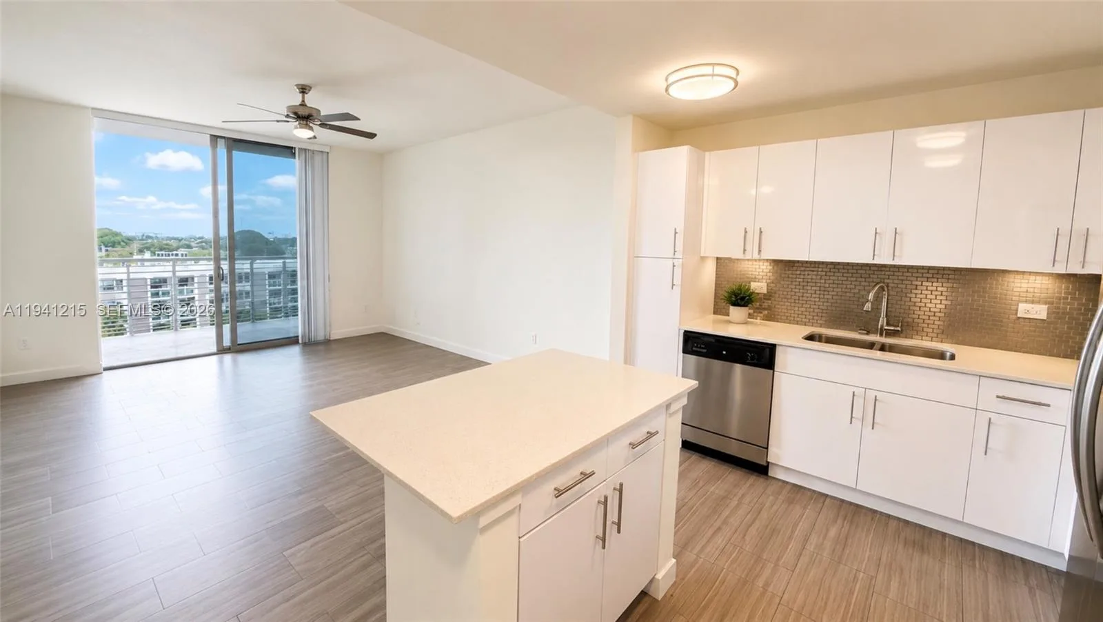 1776 Polk St # 617, Hollywood, FL 33020