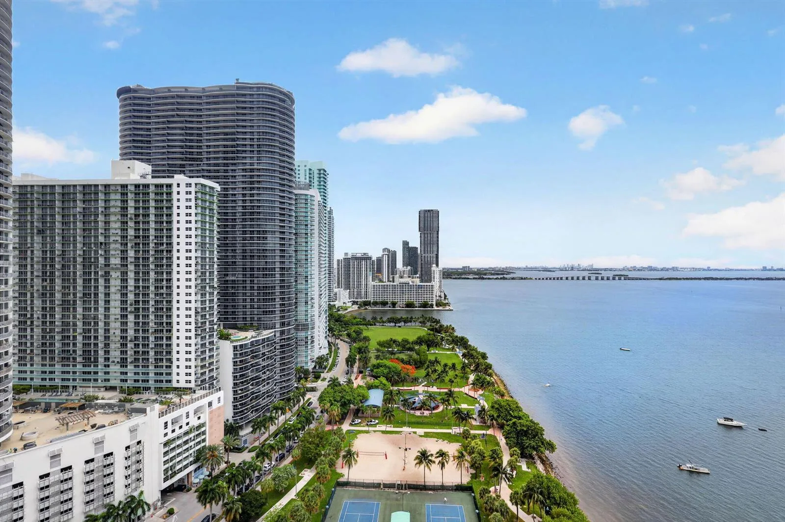 1717 N BAYSHORE Drive # A-2935, Miami, FL 33132 photo 2