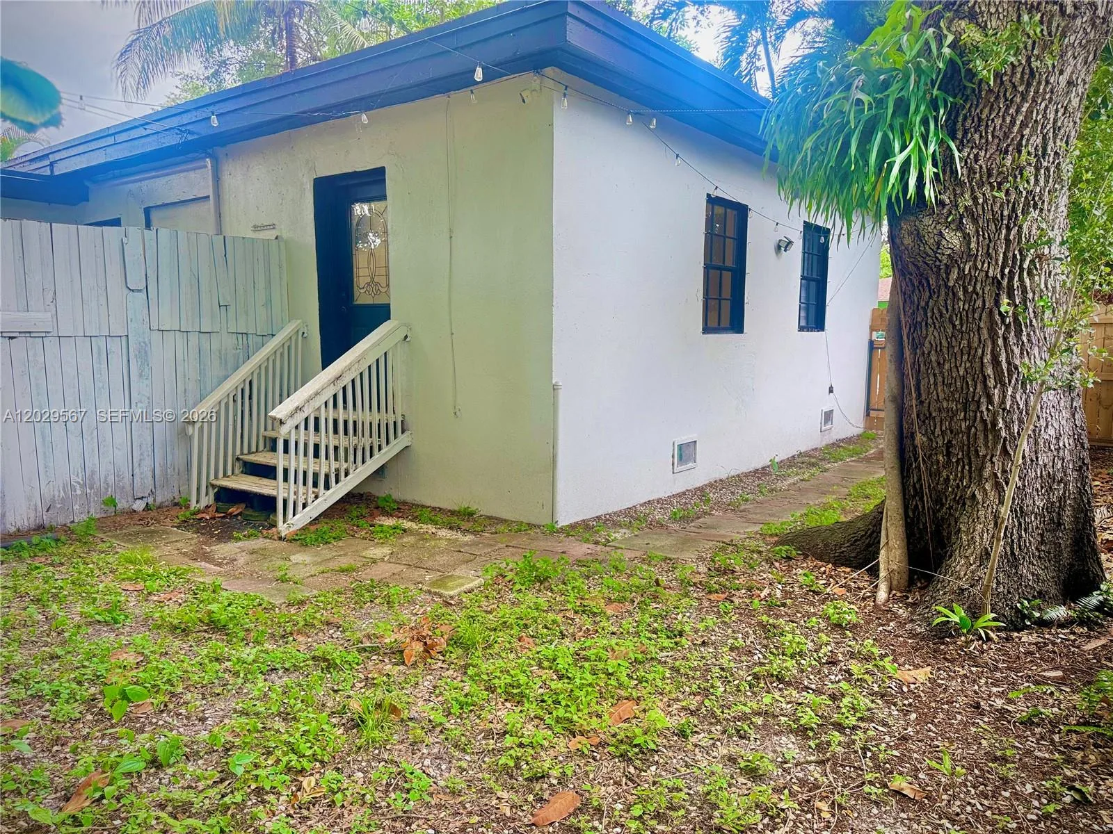 620 NE 160th St # BACK, Miami, FL 33162