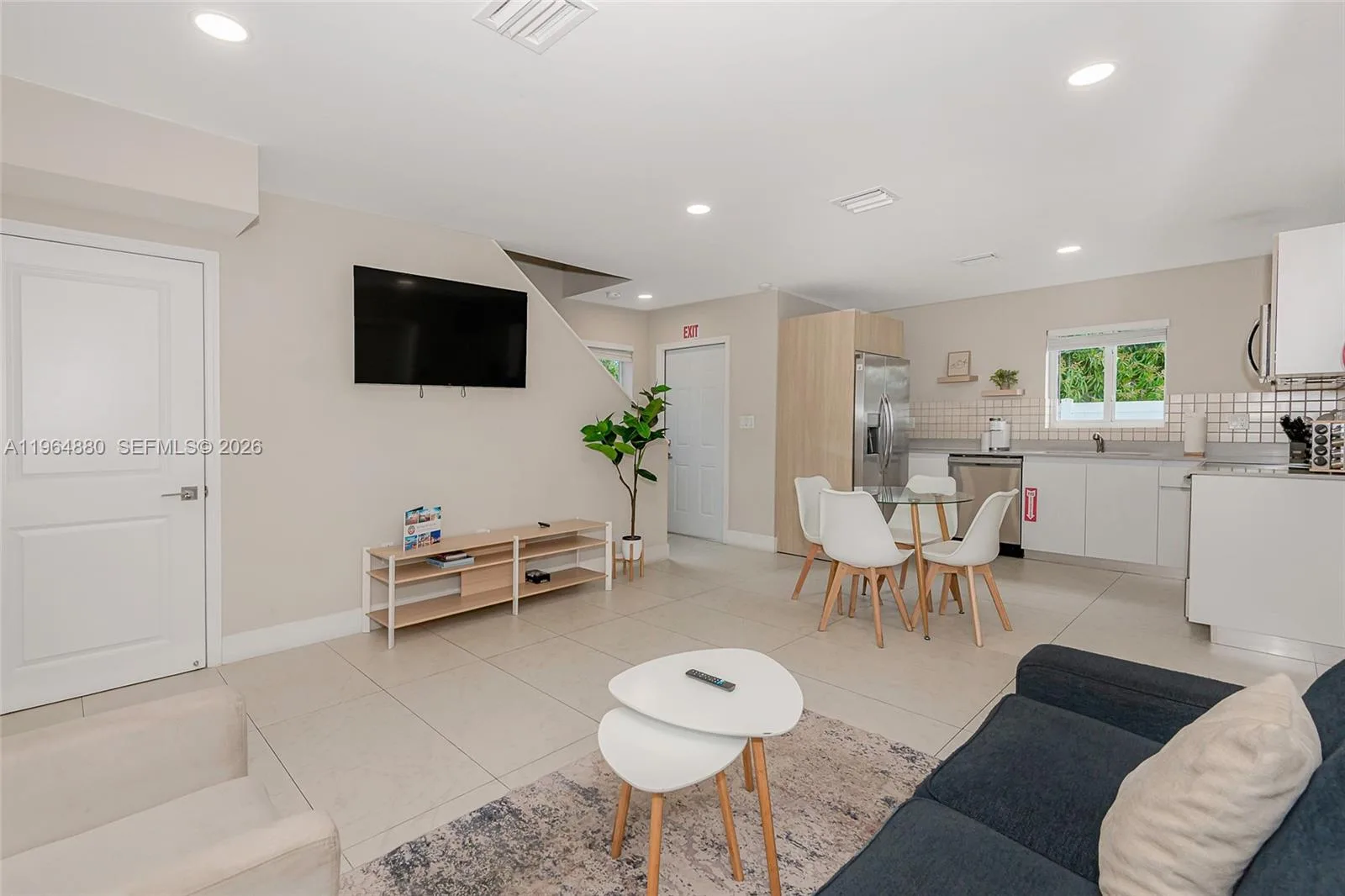 507 NW 8th Ave #1, Fort Lauderdale, FL 33311 photo 5