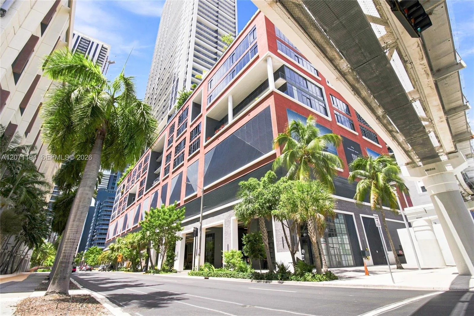 159 NE 6th St # 5102, Miami, FL 33132