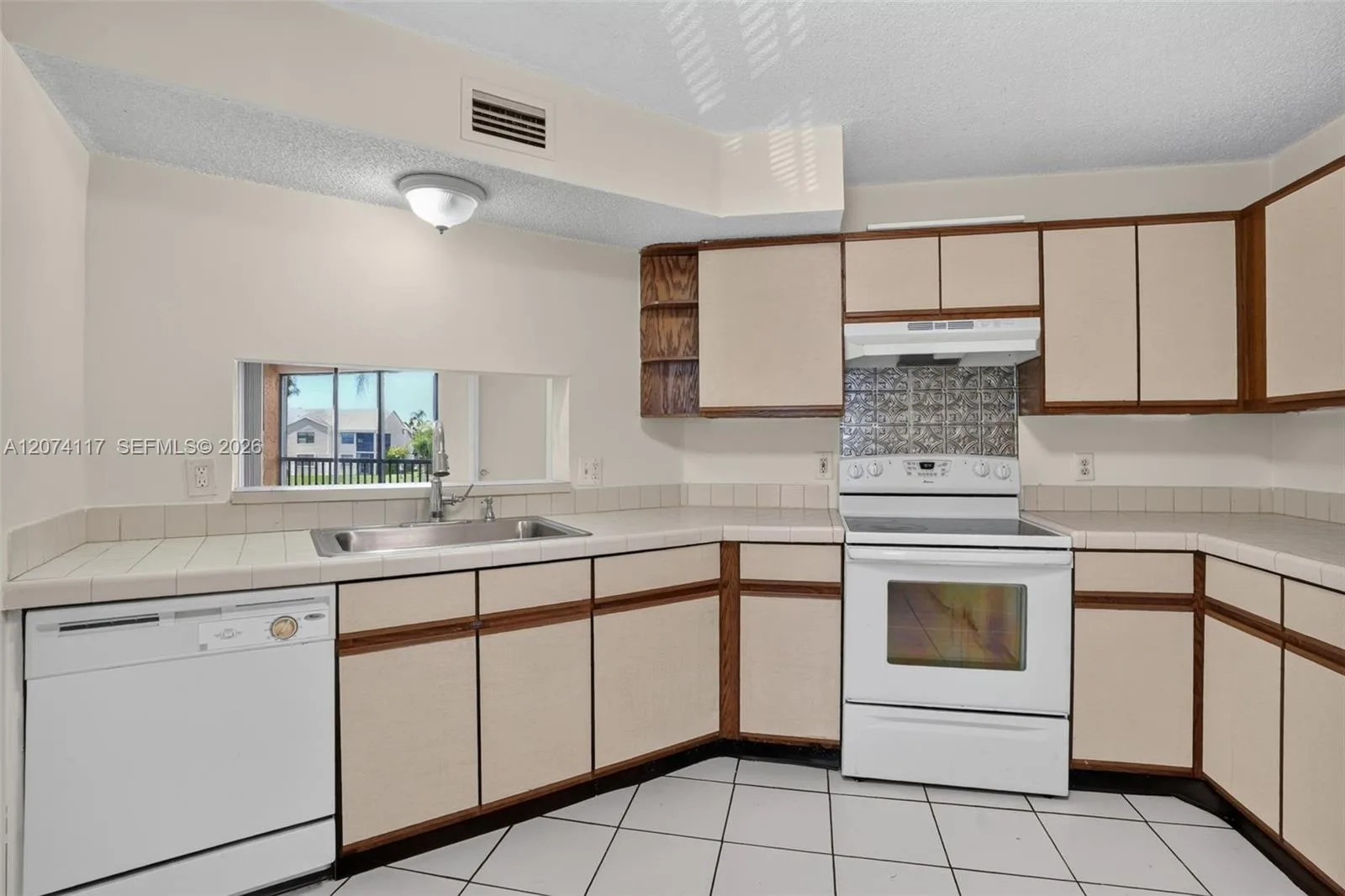 1080 N Franklin Ave # 1080E, Homestead, FL 33034 photo 10
