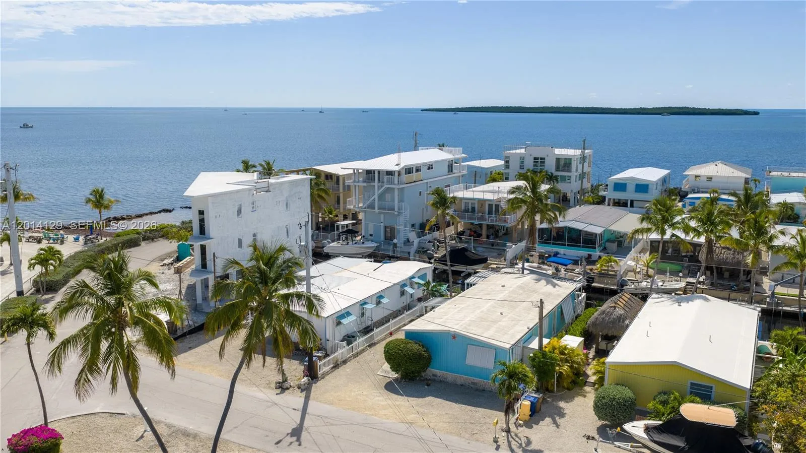 205 Humpty Dumpty Dr, Key Largo, FL 33037