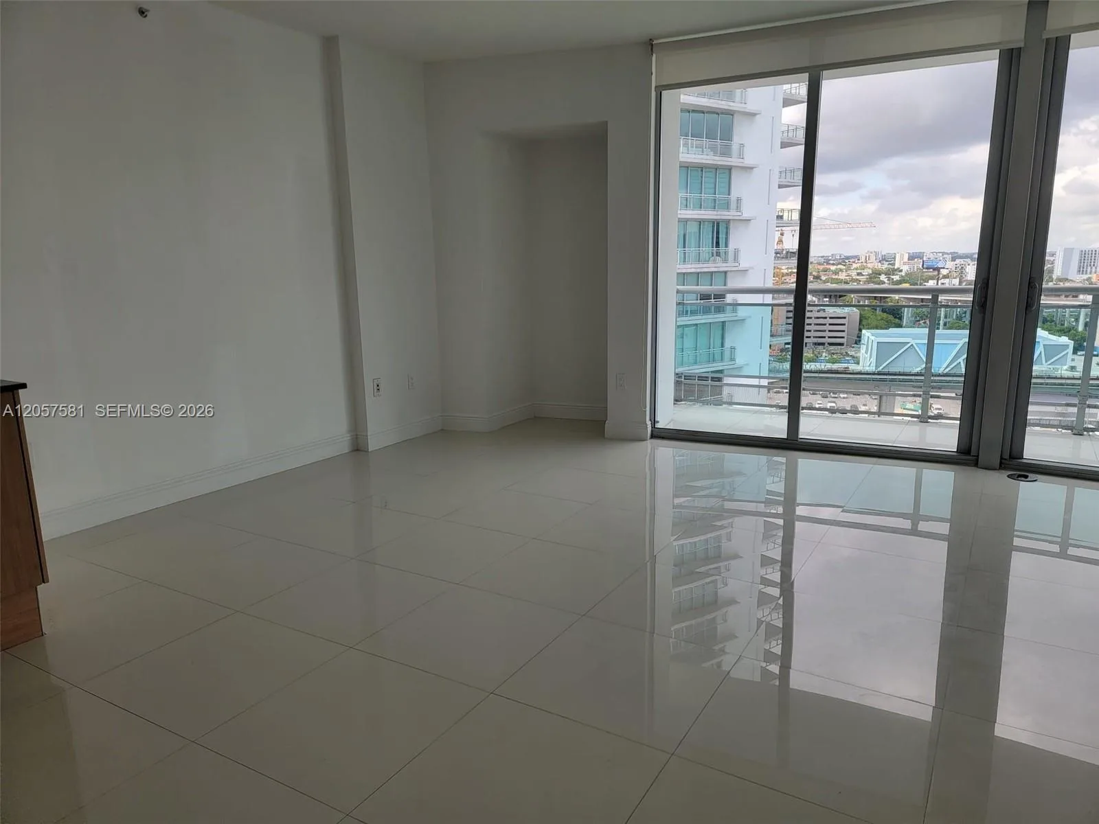 350 S Miami Ave # 1515, Miami, FL 33130 photo 13