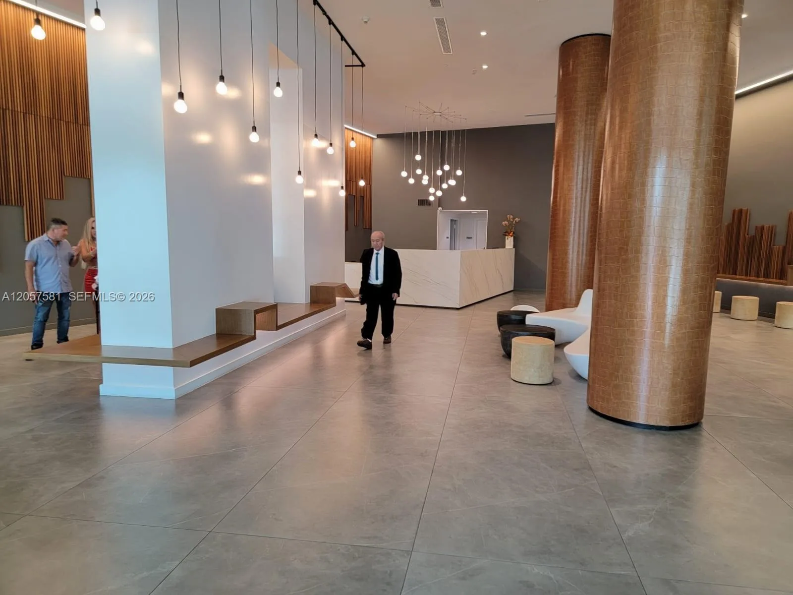 350 S Miami Ave # 1515, Miami, FL 33130 photo 4