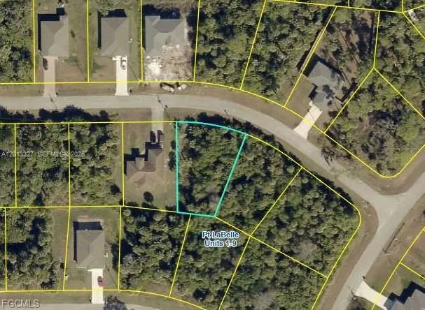 5073 WILD GOOSE CIR, La Belle, FL 33935 photo 2