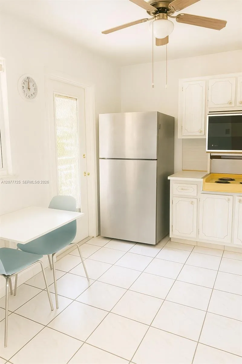 610 NE 12th Ave # 308, Hallandale Beach, FL 33009 photo 6