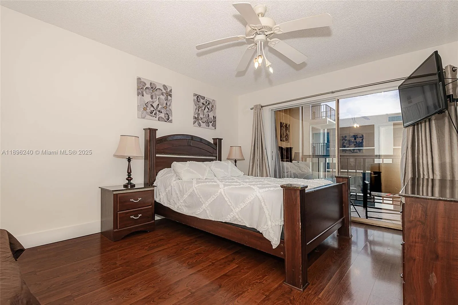 201 178th Dr # 426, Sunny Isles Beach, FL 33160 photo 12