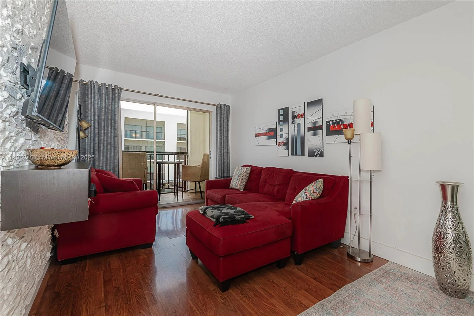 201 178th Dr # 426, Sunny Isles Beach, FL 33160 photo 9