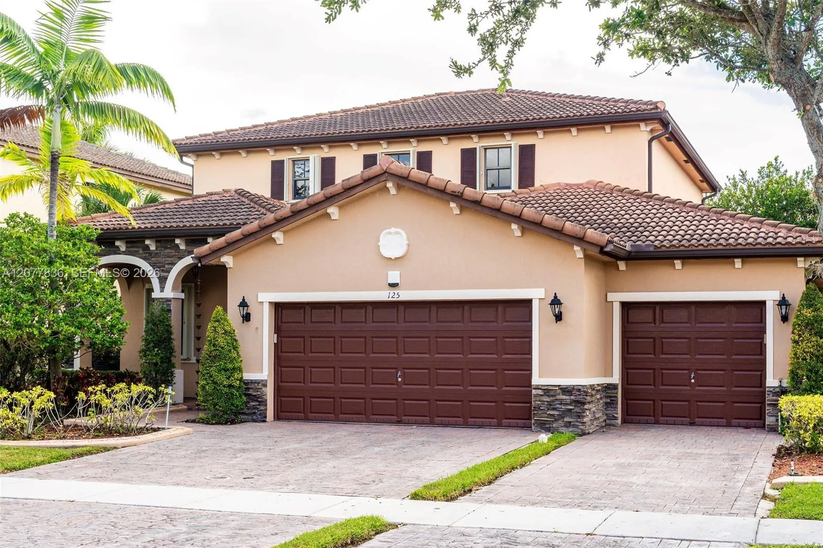 125 SE 36th Pl, Homestead, FL 33033