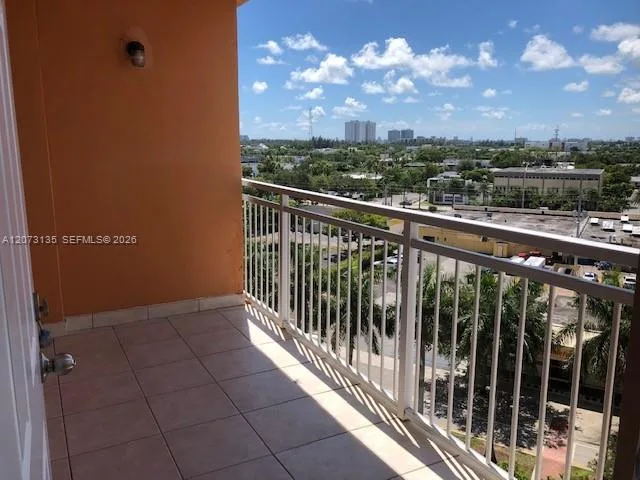 2025 NE 164th St # 801, North Miami Beach, FL 33162 photo 11