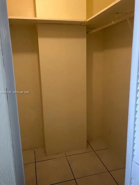 2025 NE 164th St # 801, North Miami Beach, FL 33162 photo 7