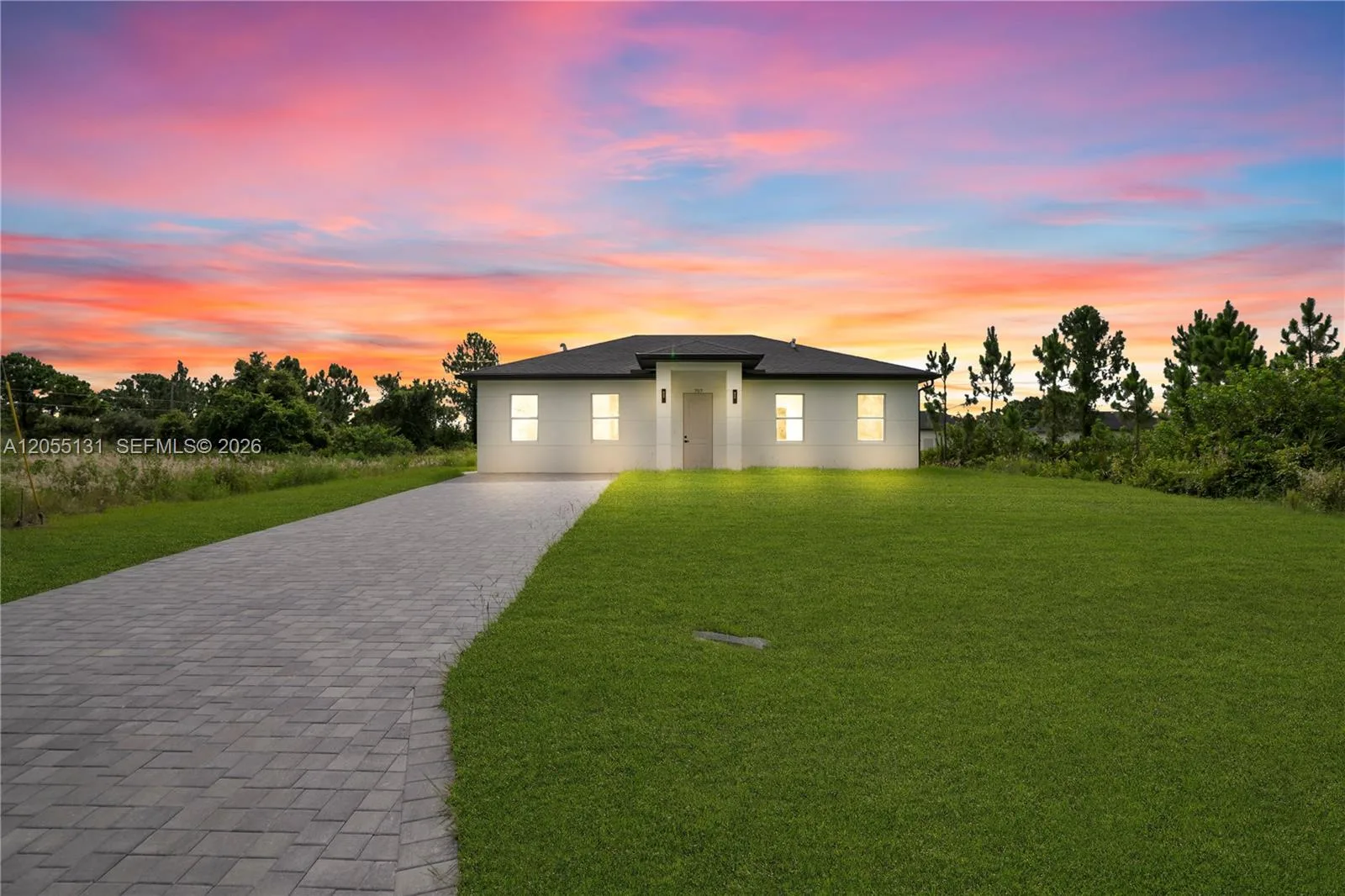 707 Randall Ave, Other City - In The State Of Florida, FL 33974