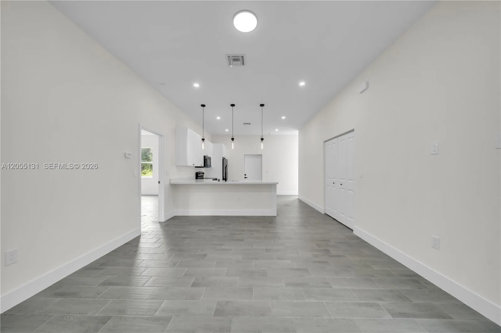 707 Randall Ave, Other City - In The State Of Florida, FL 33974 photo 3