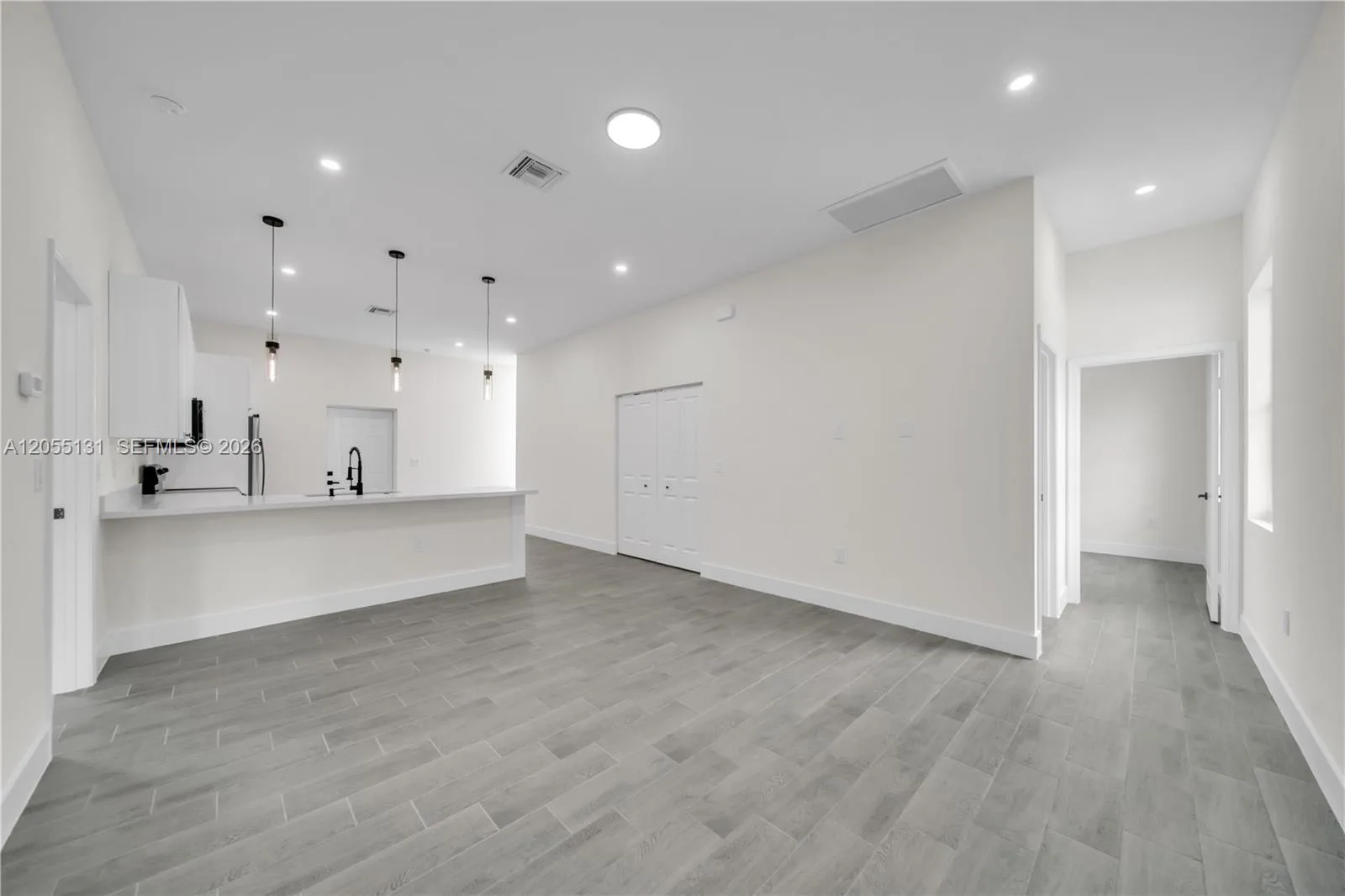 707 Randall Ave, Other City - In The State Of Florida, FL 33974 photo 5