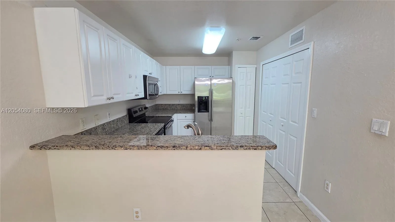 11401 NW 89th St # 214, Doral, FL 33178 photo 2