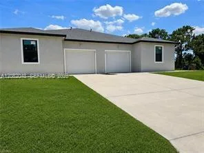 23/25 W 12th ST, Other City - In The State Of Florida, FL 33972