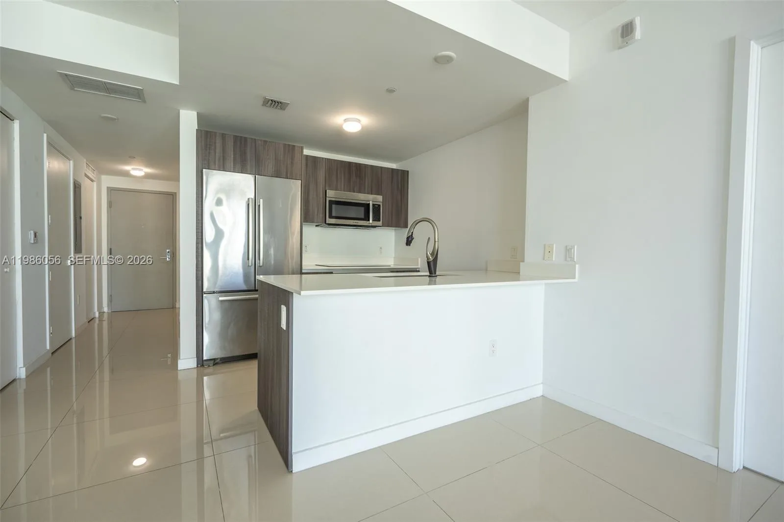488 NE 18th St # 4605, Miami, FL 33132 photo 10