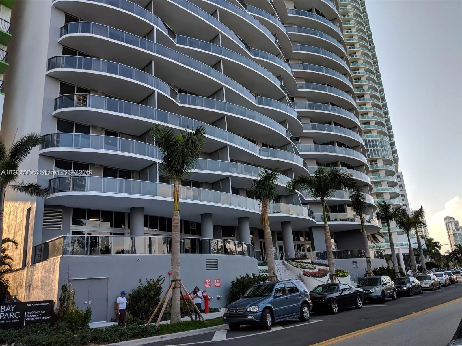488 NE 18th St # 4605, Miami, FL 33132 photo 2
