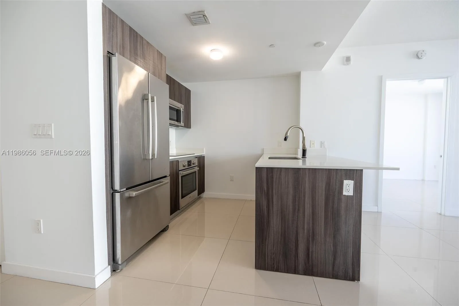 488 NE 18th St # 4605, Miami, FL 33132 photo 7