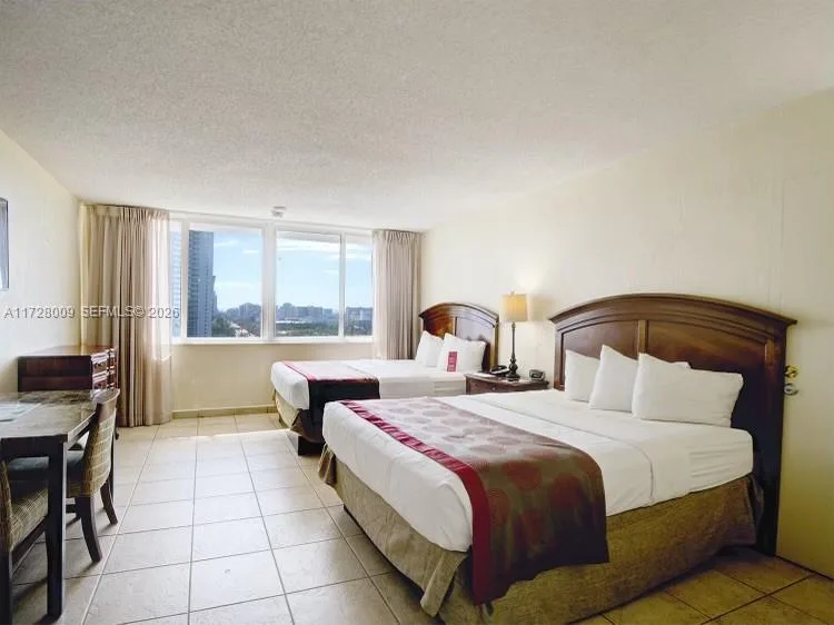 19201 Collins Ave # 1141, Sunny Isles Beach, FL 33160 photo 6