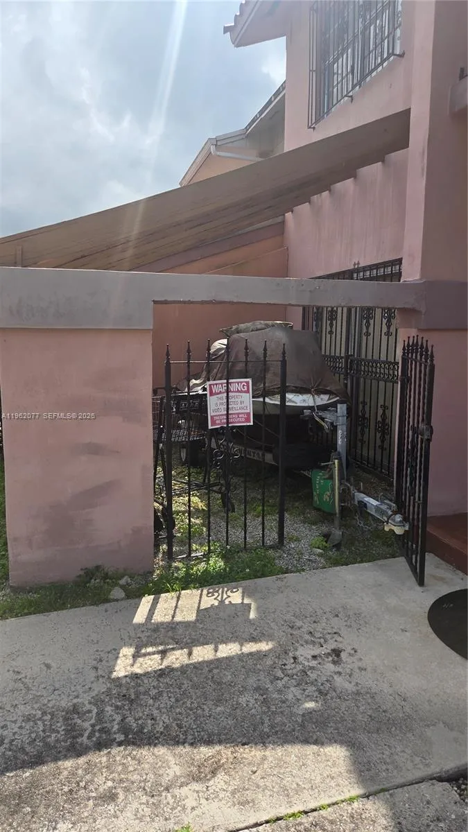 12516 SW 9th Ter # 2, Miami, FL 33184 photo 4