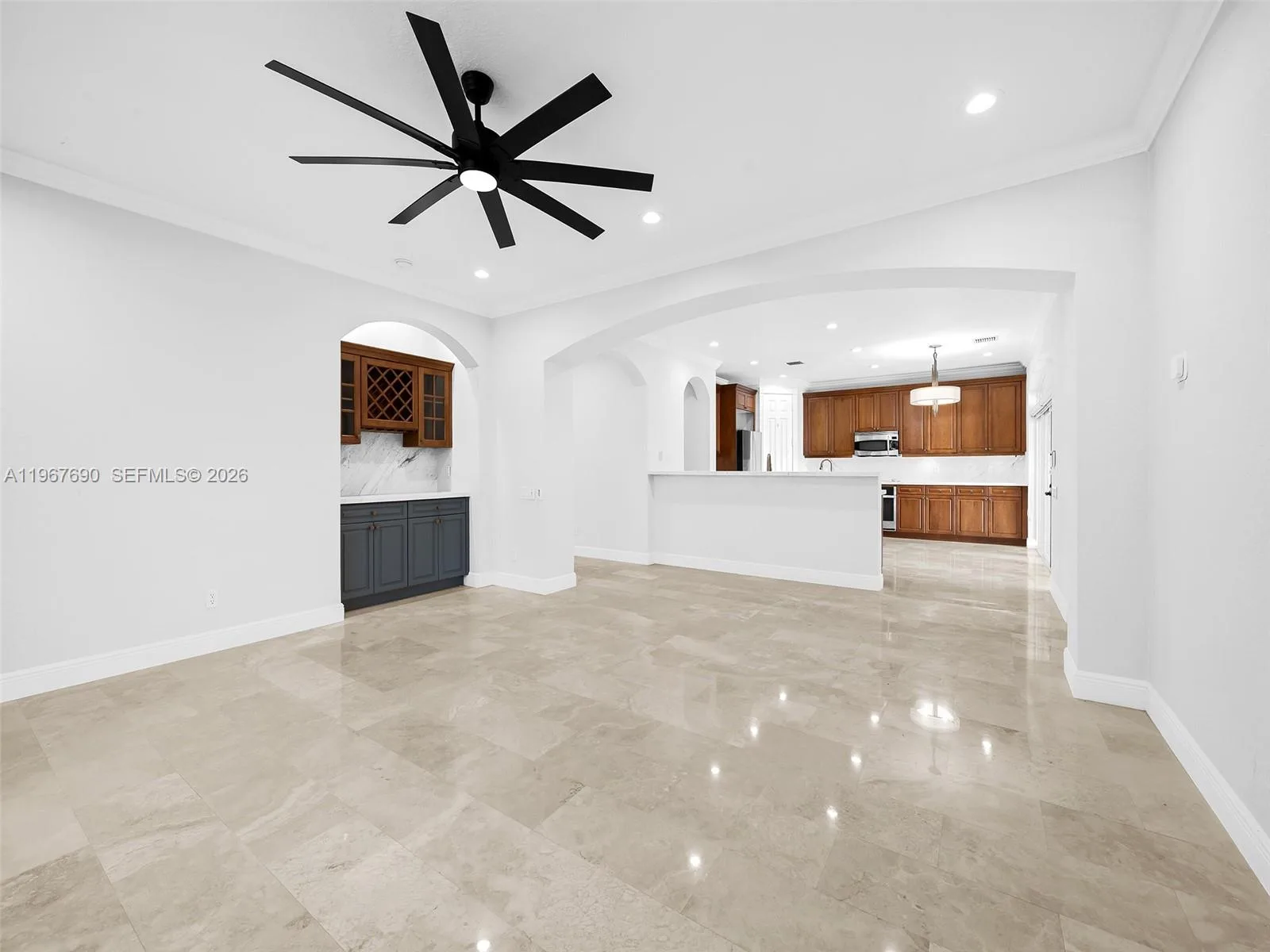 827 SE 2nd Ct, Fort Lauderdale, FL 33301 photo 12