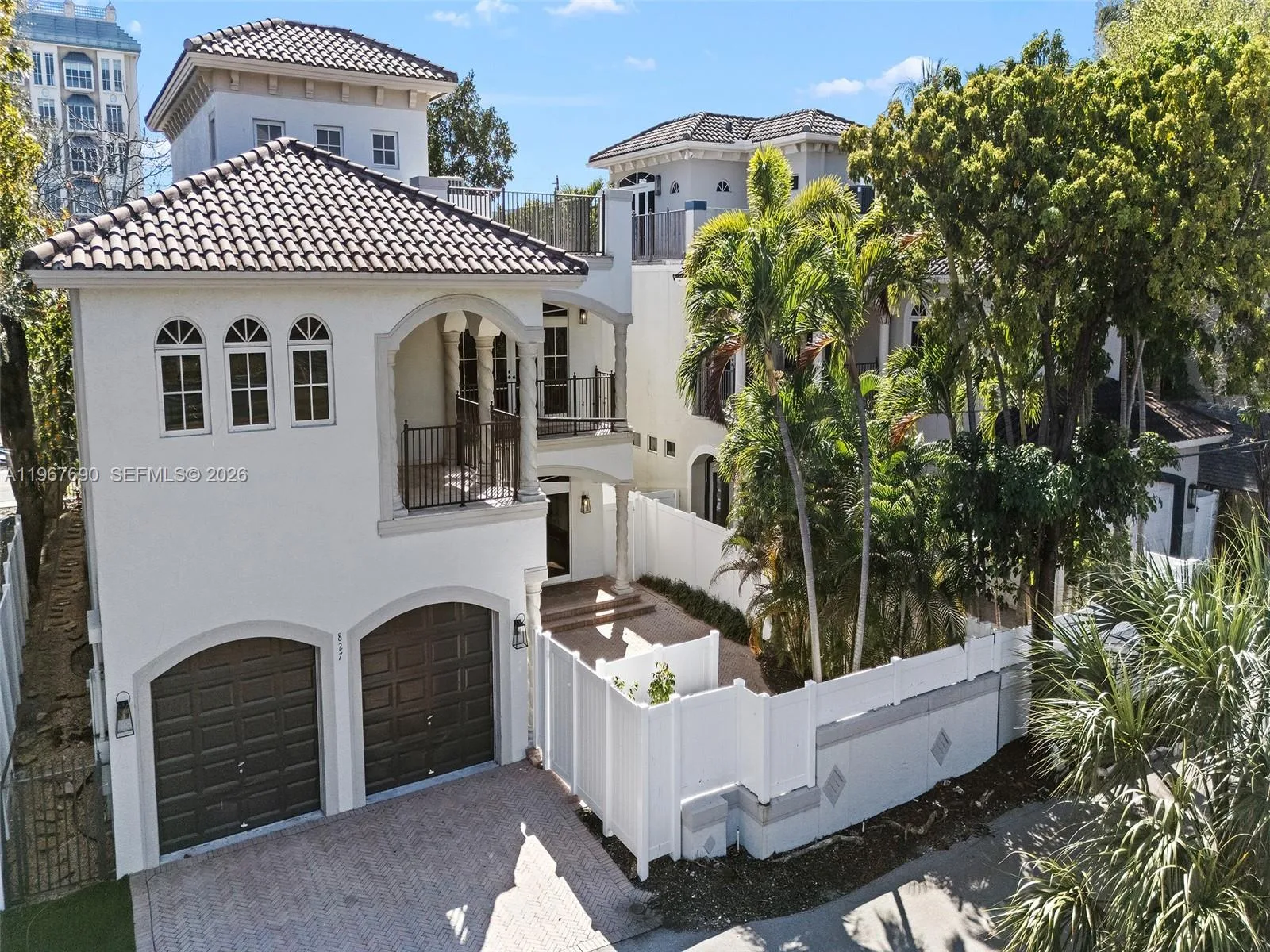 827 SE 2nd Ct, Fort Lauderdale, FL 33301 photo 6