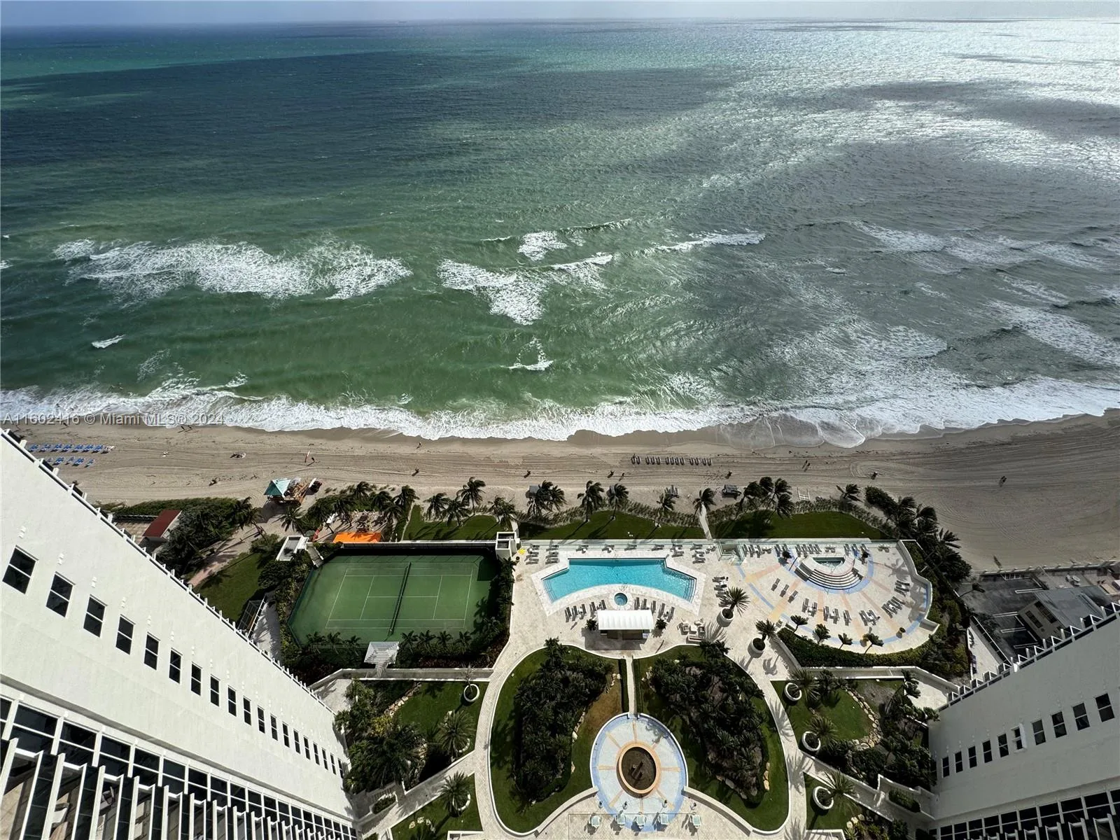 19111 Collins Ave # 2904, Sunny Isles Beach, FL 33160 photo 2