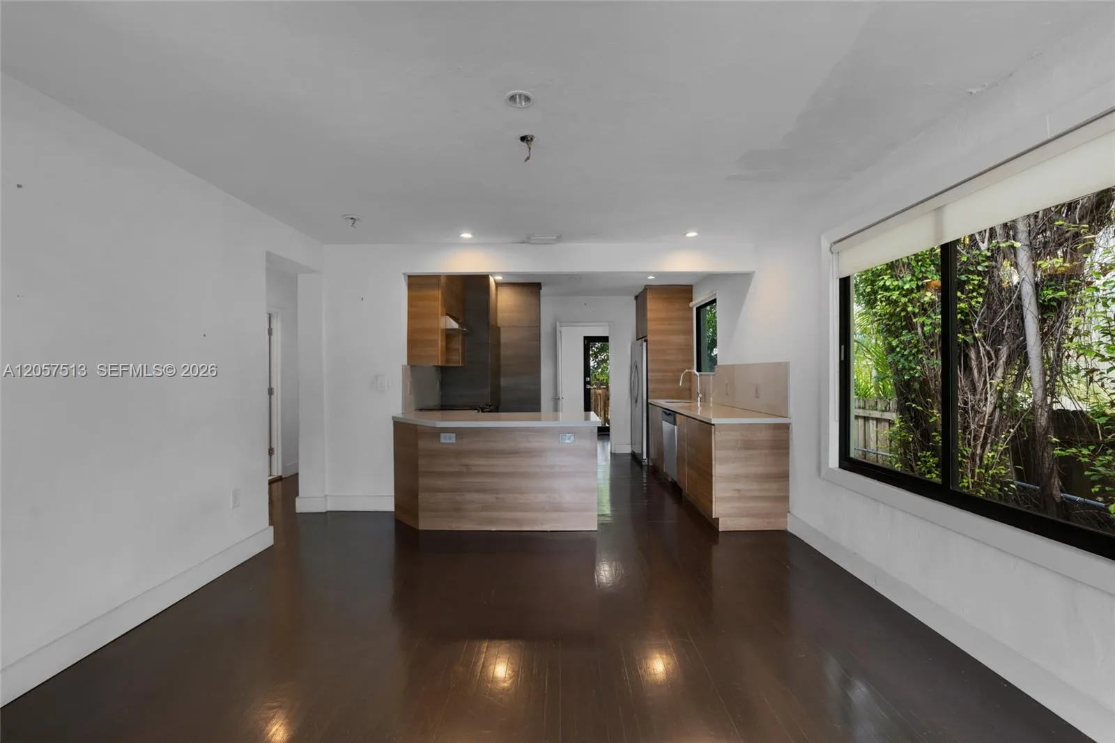 7020 NE 5th Ave, Miami, FL 33138 photo 12
