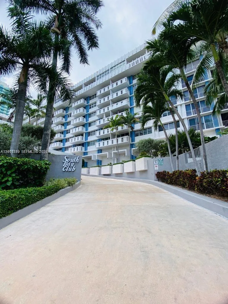800 West Ave # 905, Miami Beach, FL 33139 photo 2