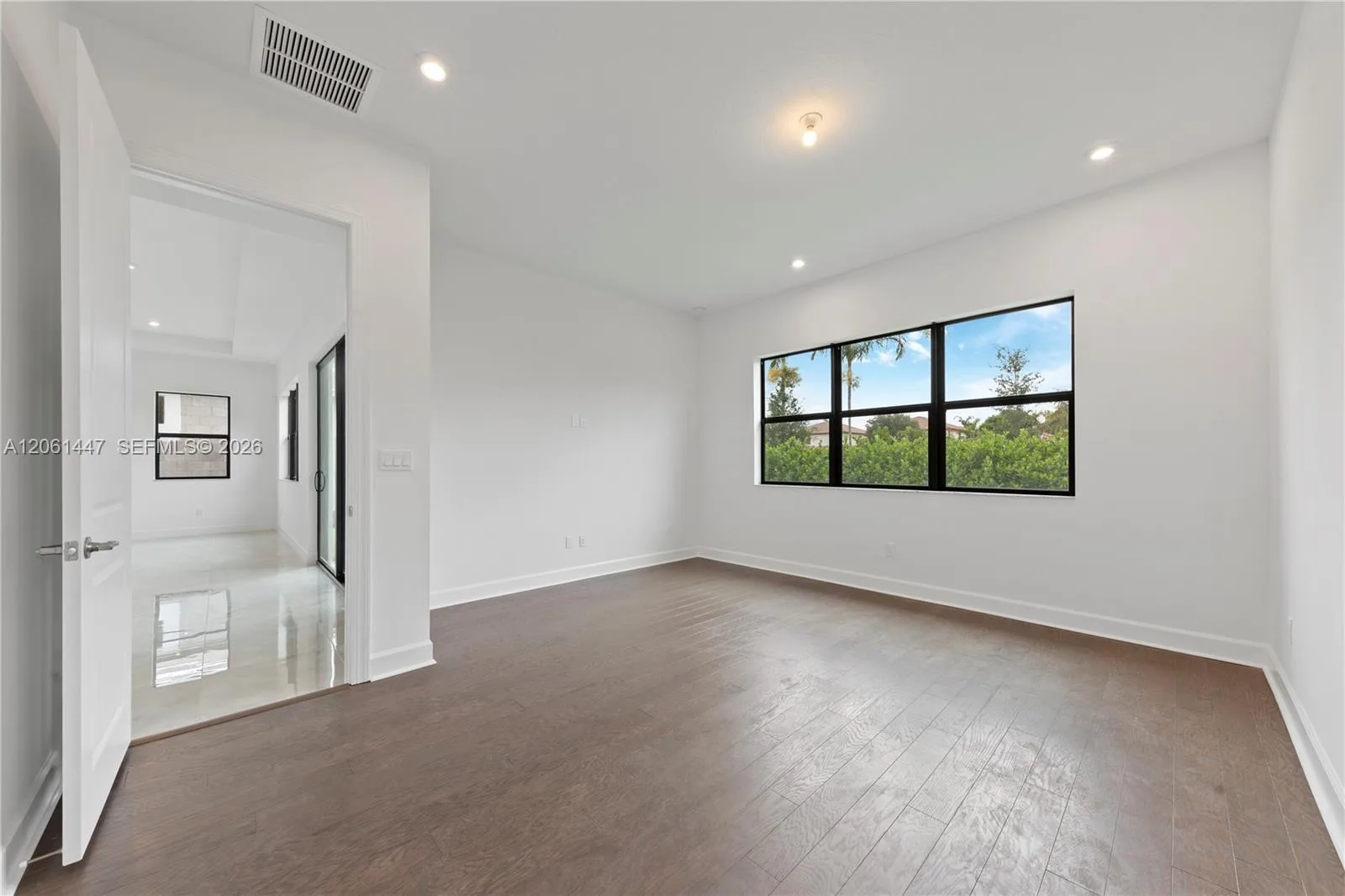 2671 NW 87th Ter, Cooper City, FL 33024 photo 9