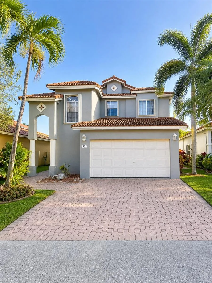 332 NW 107TH Avenue, Pembroke Pines, FL 33026