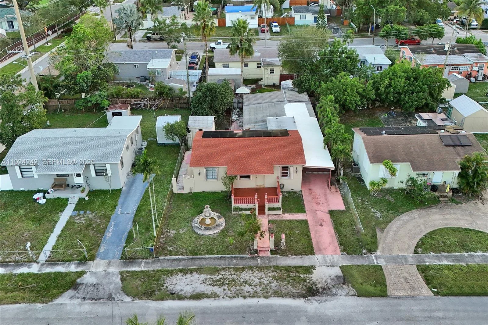 6404 Evans St, Hollywood, FL 33024 photo 3