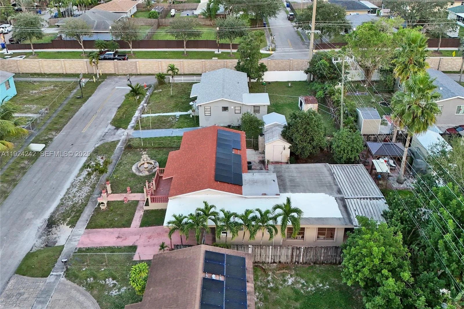 6404 Evans St, Hollywood, FL 33024 photo 5